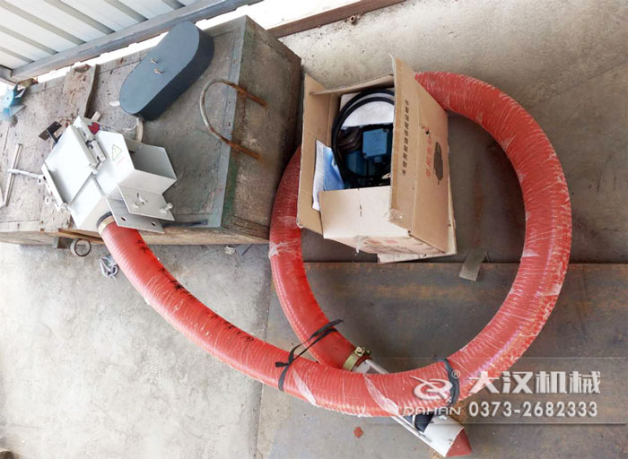 車載軟管吸糧機